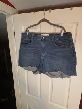 Signature by Levi Strauss Blue Cutoff Denim Shorts